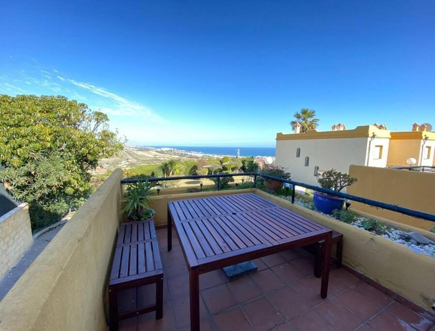 3 Bedroom Home With Amazing Views & Outdoor Spaces Manilva Exteriör bild