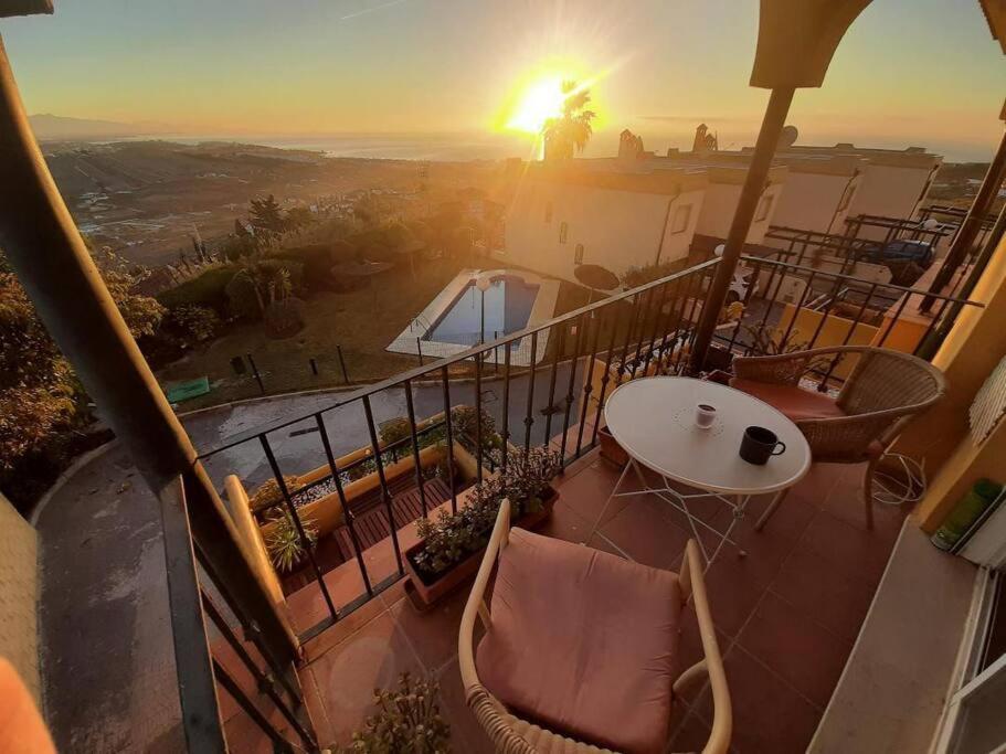 3 Bedroom Home With Amazing Views & Outdoor Spaces Manilva Exteriör bild