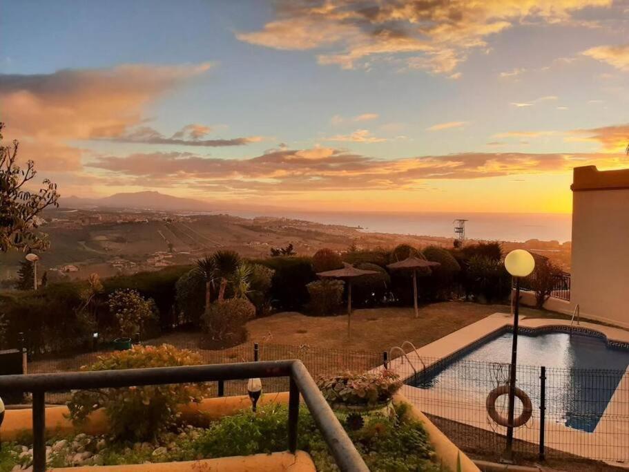 3 Bedroom Home With Amazing Views & Outdoor Spaces Manilva Exteriör bild