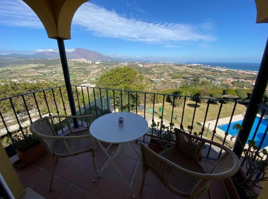 3 Bedroom Home With Amazing Views & Outdoor Spaces Manilva Exteriör bild
